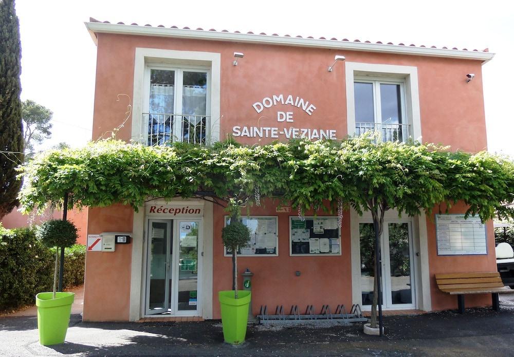 Отель Domaine Sainte Veziane Bessan Экстерьер фото